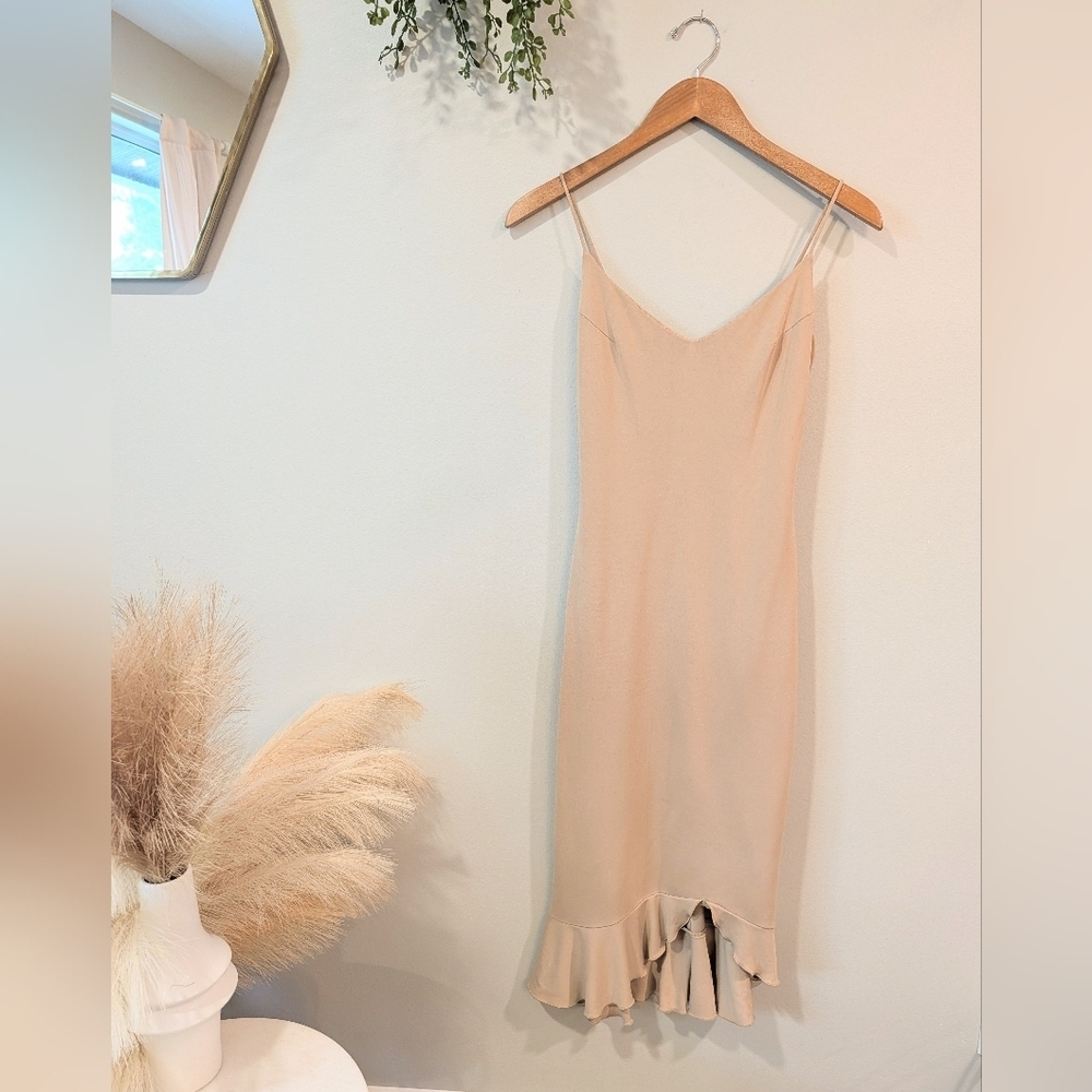 Maria Bianco Nero Beige Sleeveless Dress With Ruffled Bottom Sz. S